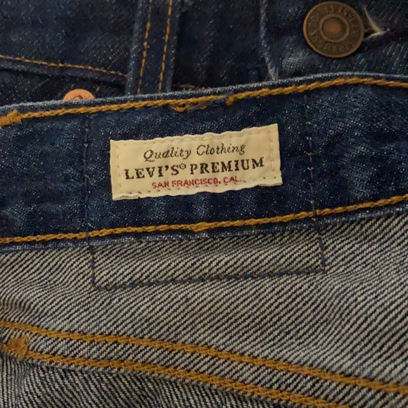 Levi’s 501 30x26 Cropped 🔥Buy 1 Get 1 Free Entire Closet - Picture 6 of 7